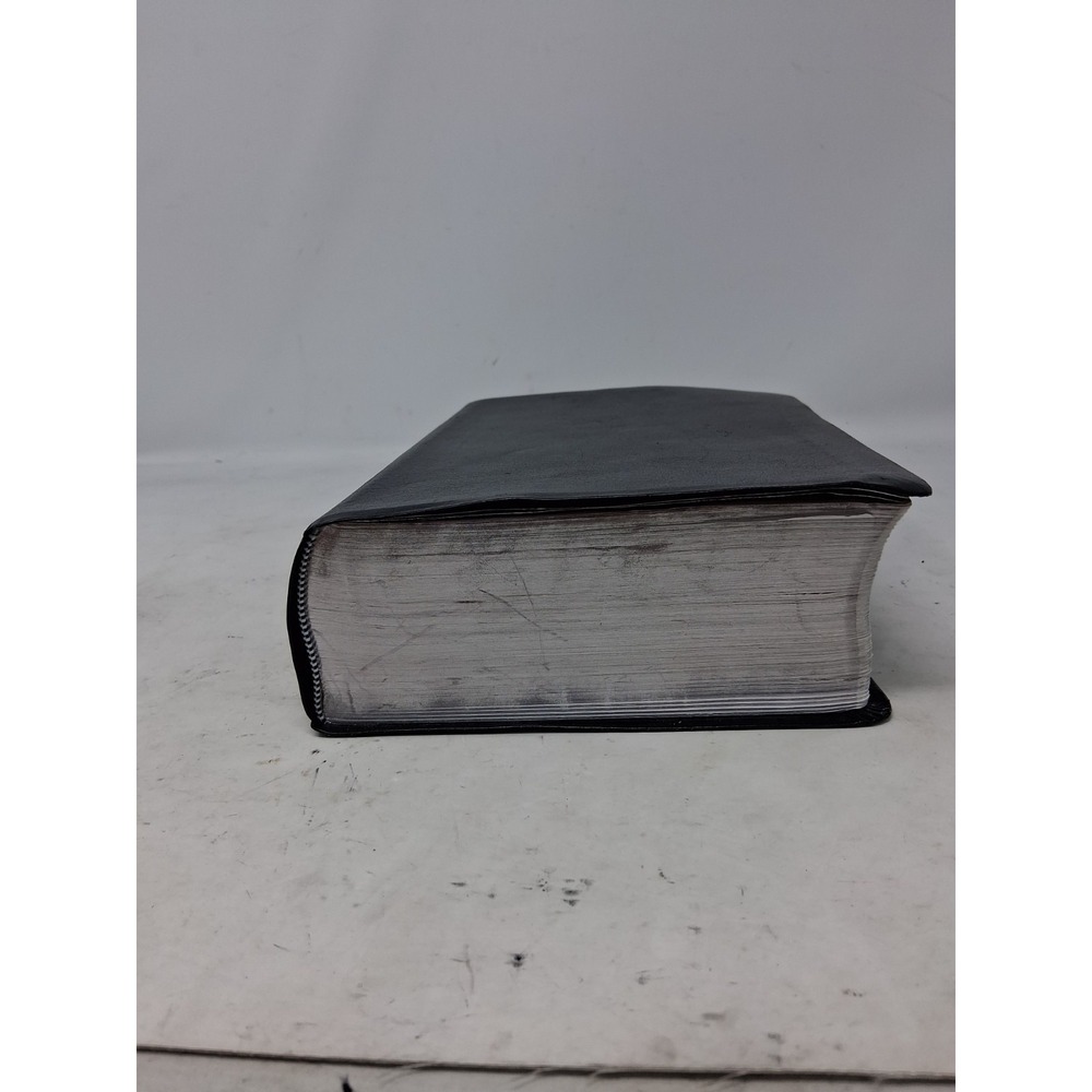 NIV Life Application Study Bible, 3rd Edition, Bonded Leather Black,  Large Txt - Picture 3 of 14